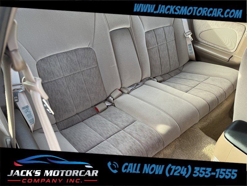 Used 1995 Ford Thunderbird LX image 14