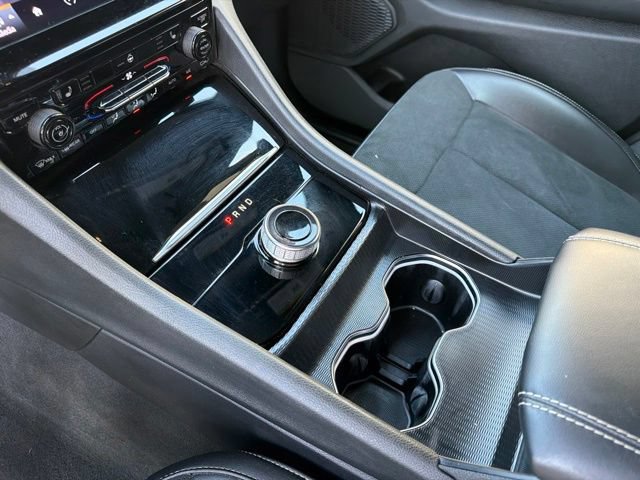 Used 2024 Jeep Grand Cherokee L Altitude AWD/4WD image 38