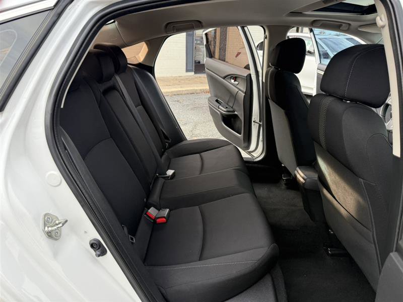 Used 2018 Honda Civic EX image 11