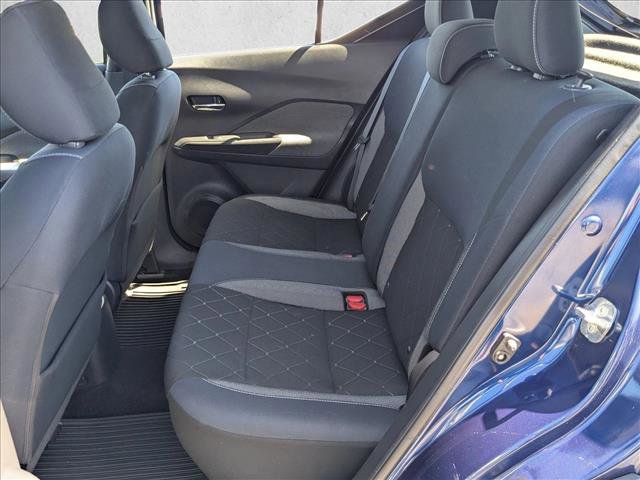 Used 2018 Nissan Kicks SV image 17