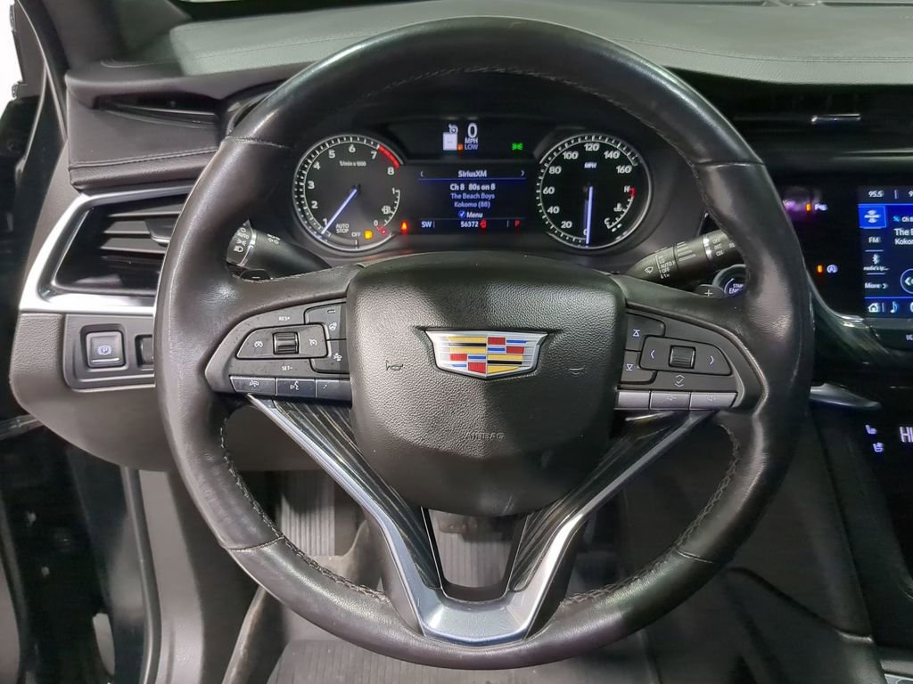 Used 2023 Cadillac XT6 Premium Luxury image 34
