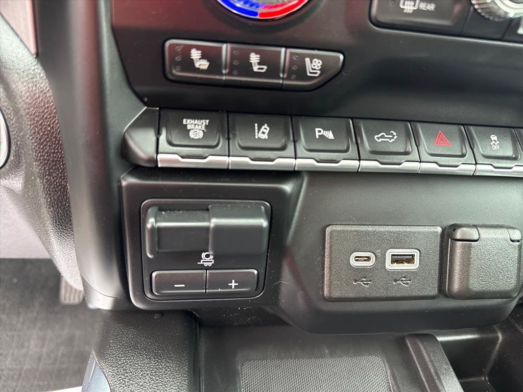 Used 2021 GMC Sierra 2500 SLT w/ SLT Premium Package AWD/4WD image 12
