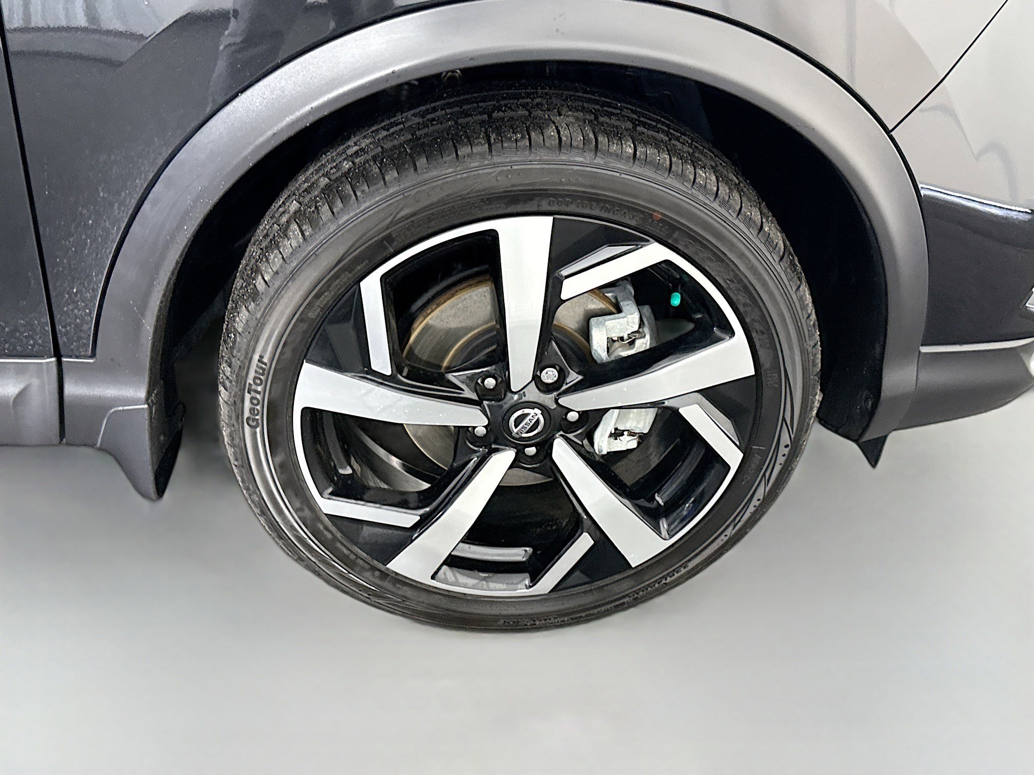 Used 2022 Nissan Rogue Sport SL w/ Premium Package AWD/4WD image 32