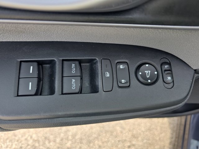 Used 2017 Honda CR-V EX image 20