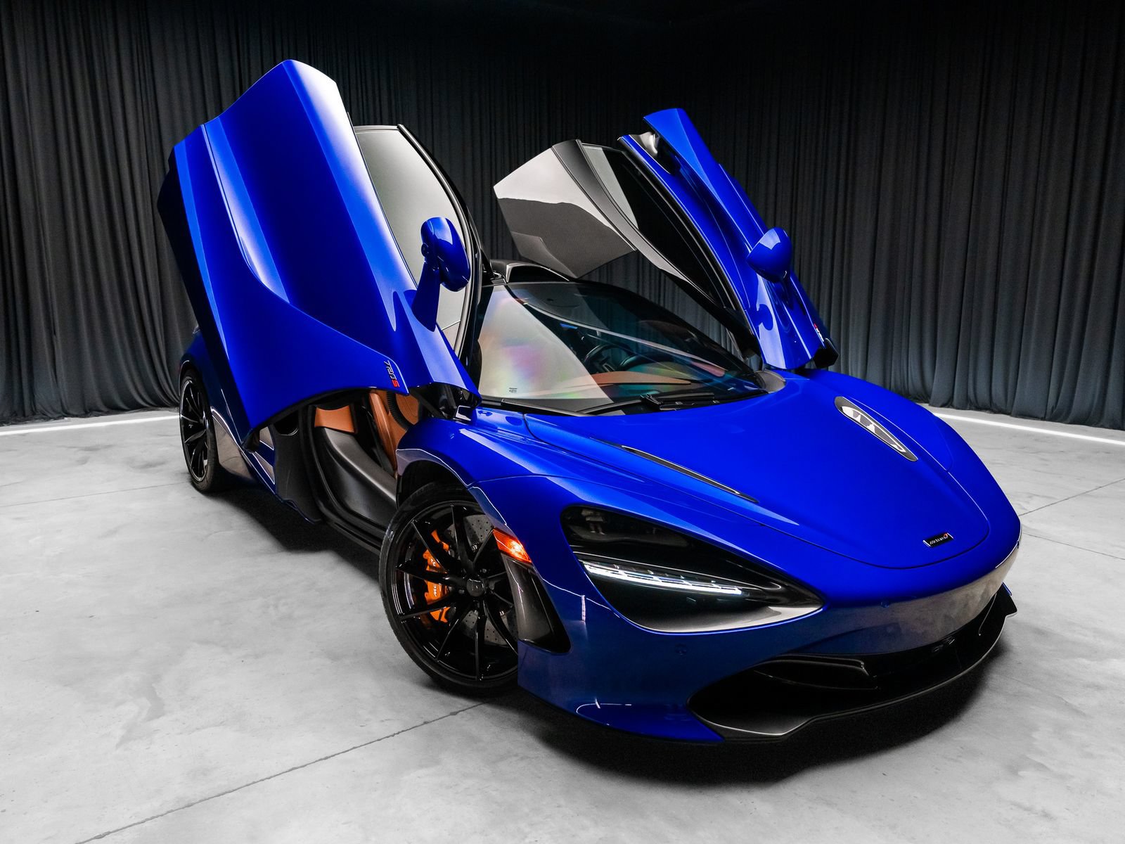 Used 2018 McLaren 720S Luxury RWD image 10