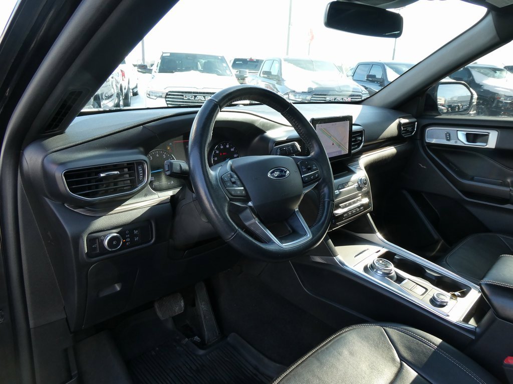 Used 2020 Ford Explorer Limited image 26