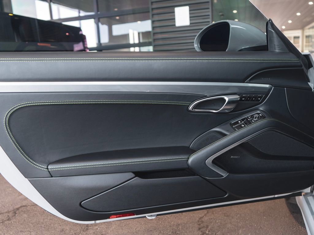 Used 2025 Porsche 718 Boxster S image 25