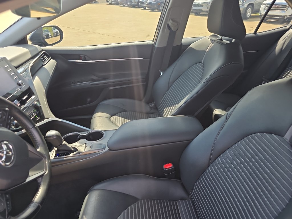 Used 2024 Toyota Camry SE FWD image 17
