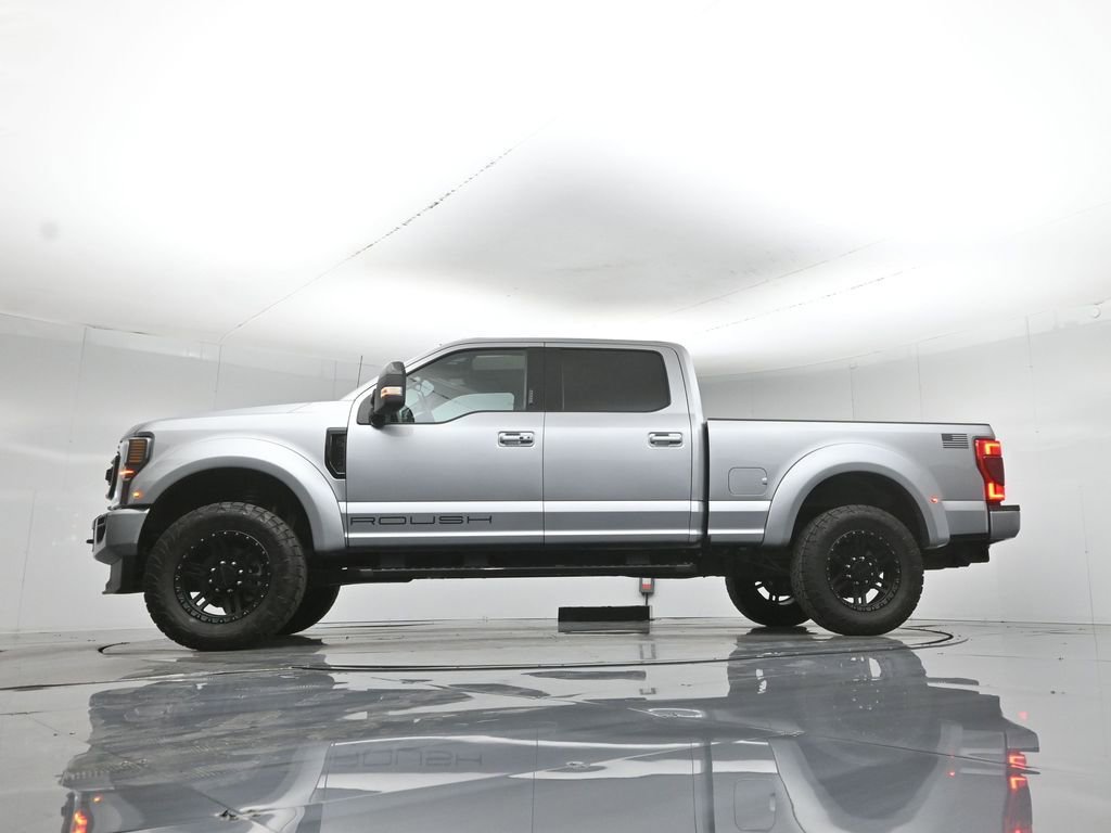 Used 2022 Ford F250 Lariat w/ Black Appearance Package image 53