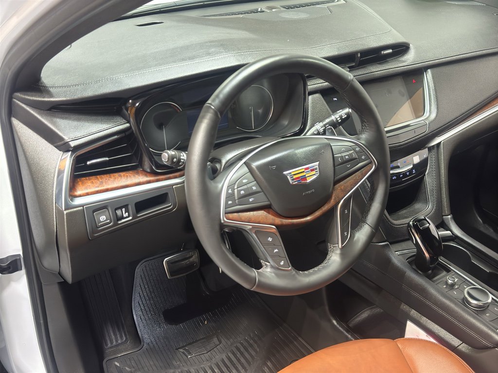 Used 2024 Cadillac XT5 Sportv image 16
