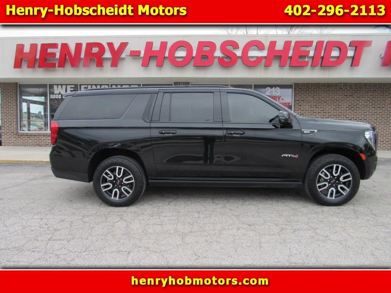 Used 2021 GMC Yukon XL AT4 w/ AT4 Premium Package image 1