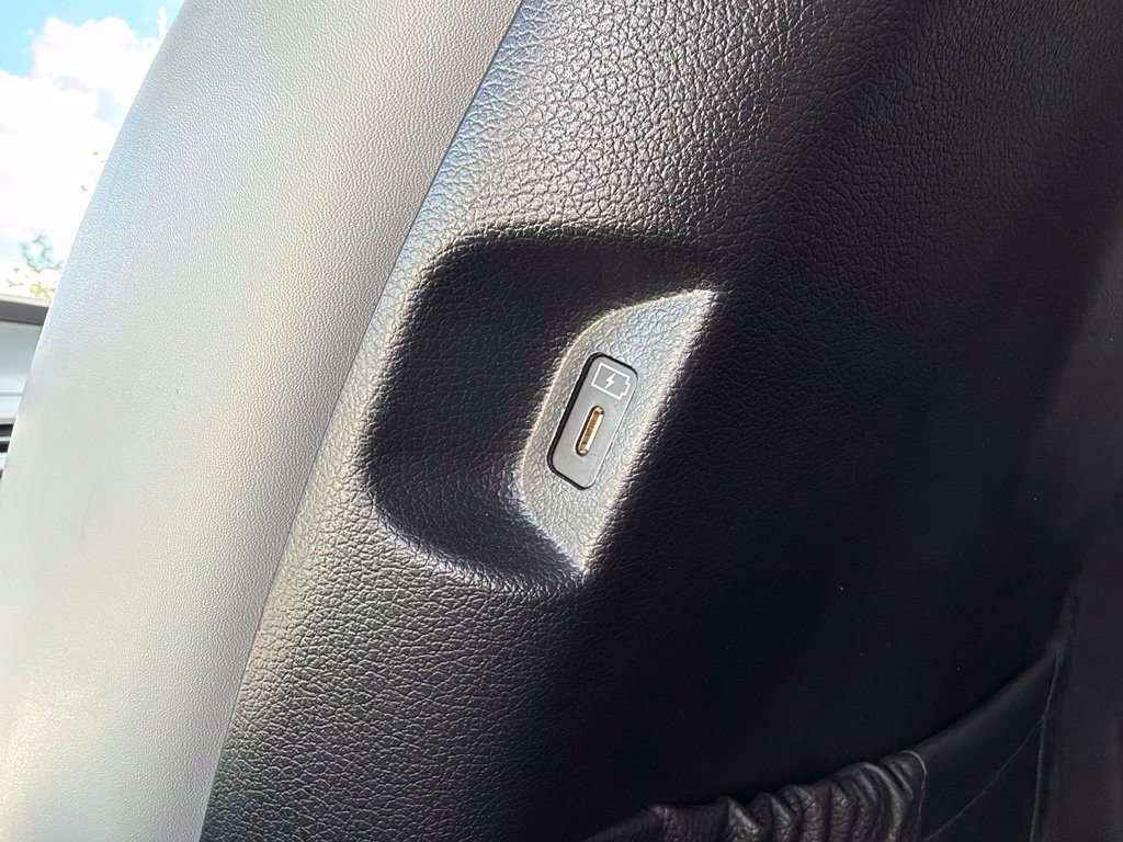 Used 2024 Hyundai Palisade SEL FWD image 23
