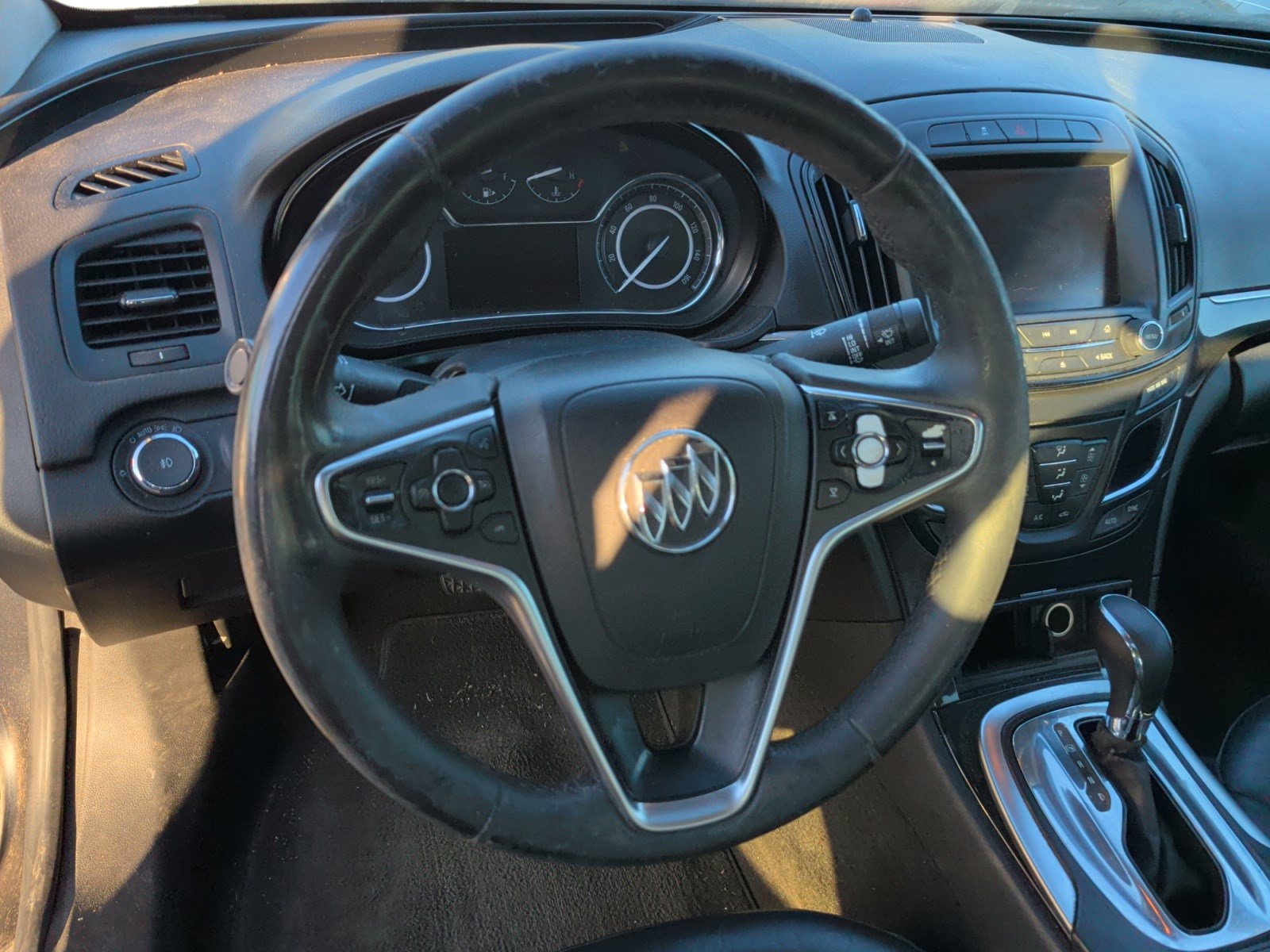 Used 2014 Buick Regal FWD image 12