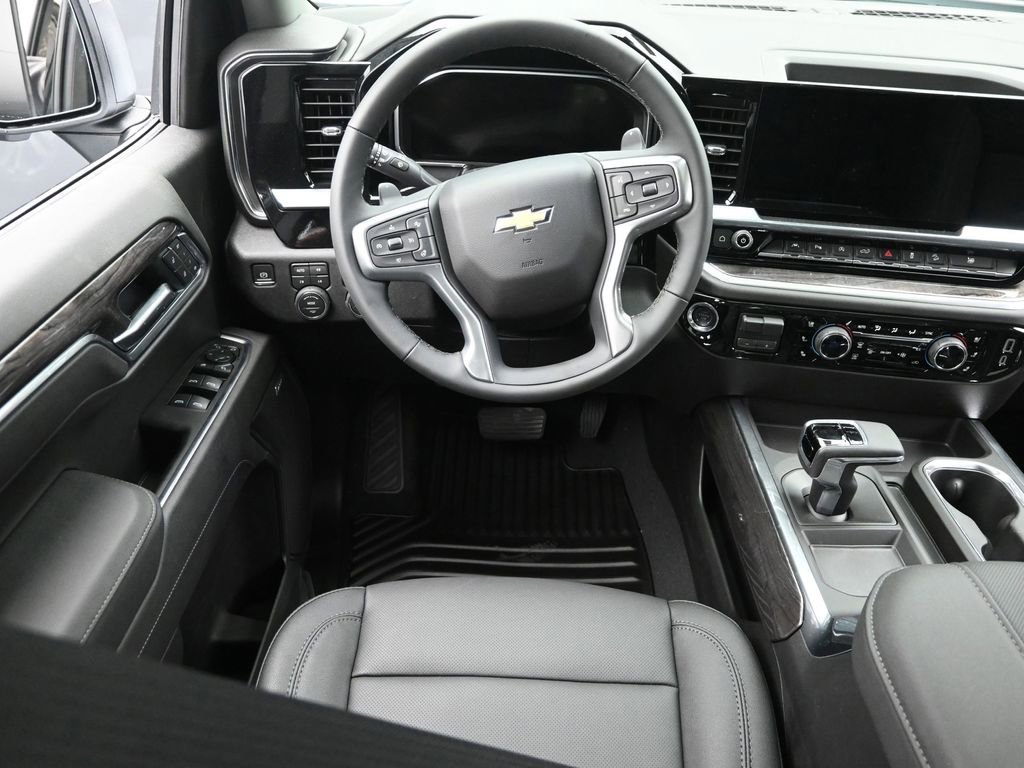 New 2026 Chevrolet Silverado 1500 LTZ w/ Z71 Off-Road Package image 11