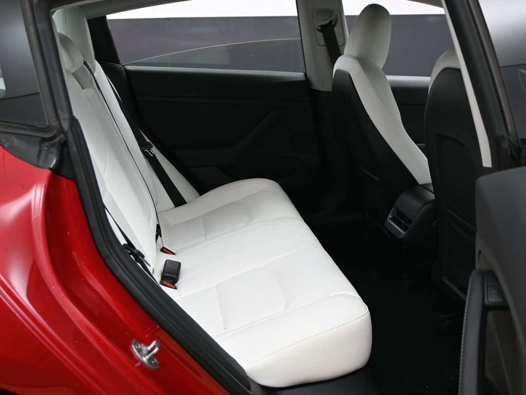 Used 2023 Tesla Model 3 Standard Range image 37