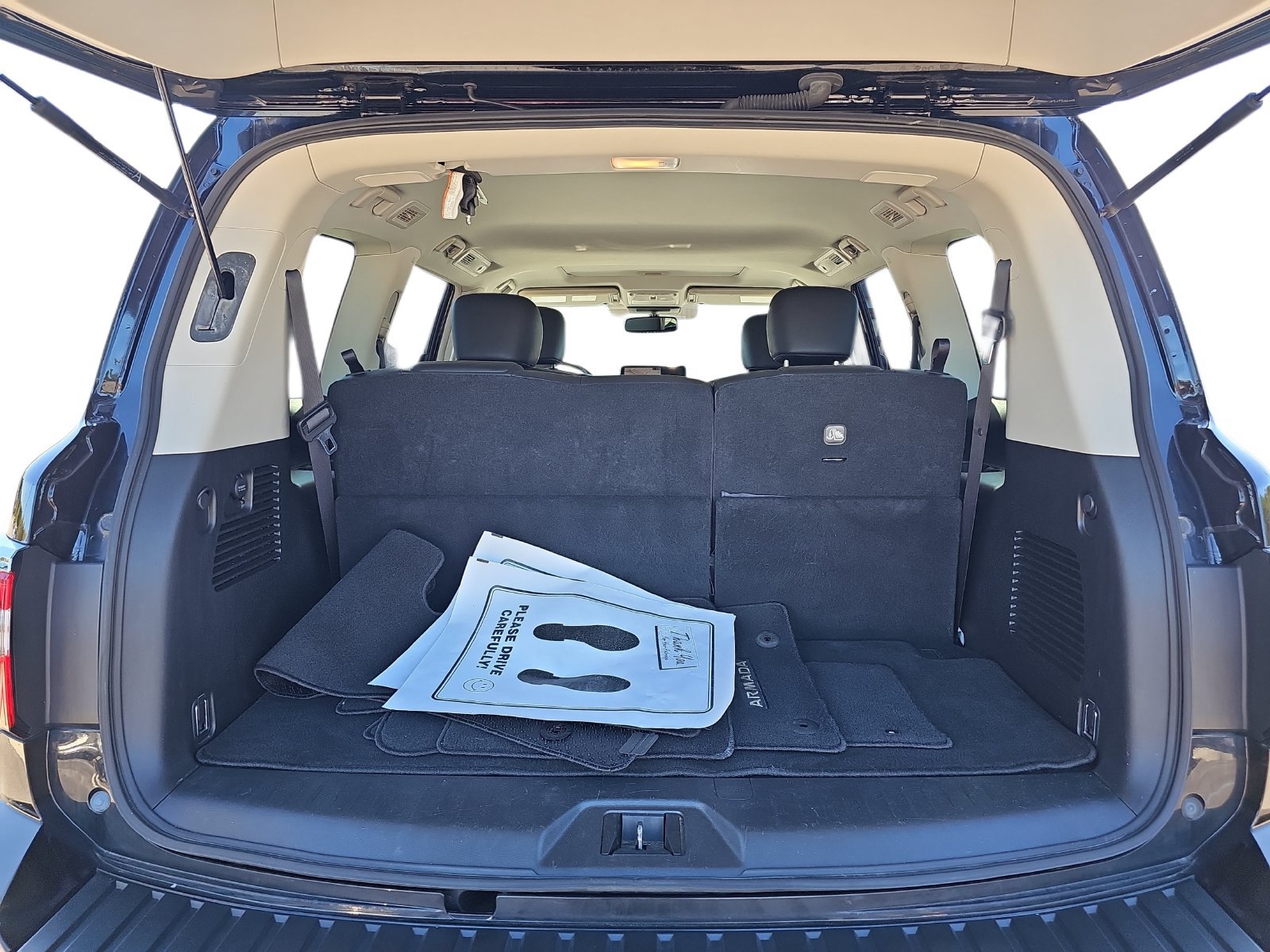 Used 2021 Nissan Armada SL w/ Captain's Chairs Package AWD/4WD image 30