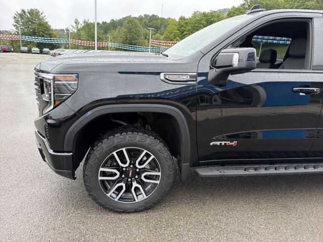 Used 2026 GMC Sierra 1500 AT4 w/ AT4 Premium Package AWD/4WD image 11