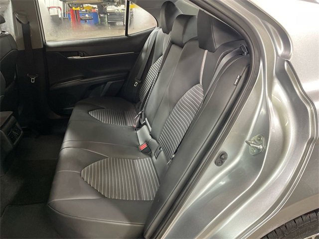 Used 2023 Toyota Camry SE image 21