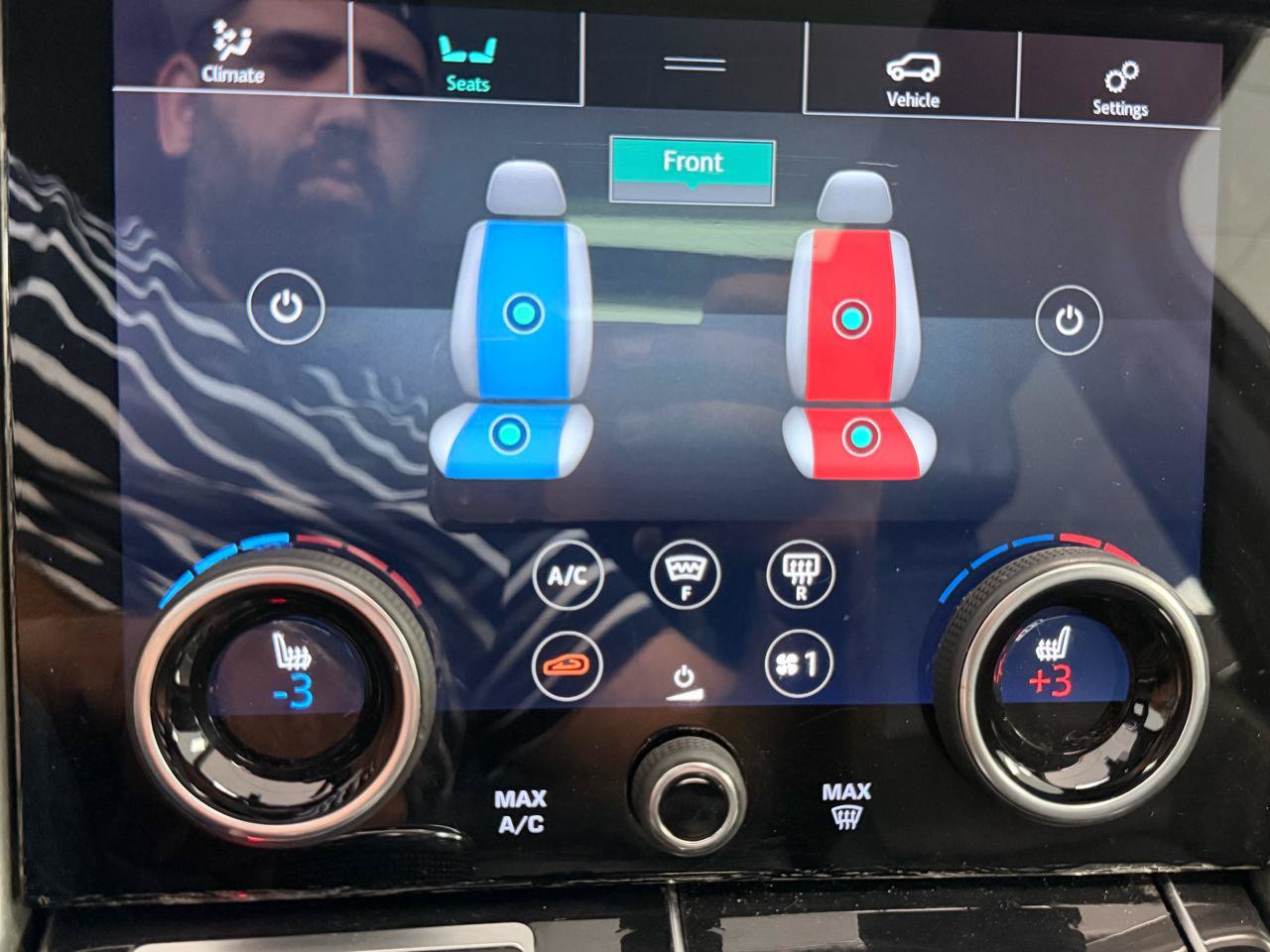Used 2019 Land Rover Range Rover HSE AWD/4WD image 34