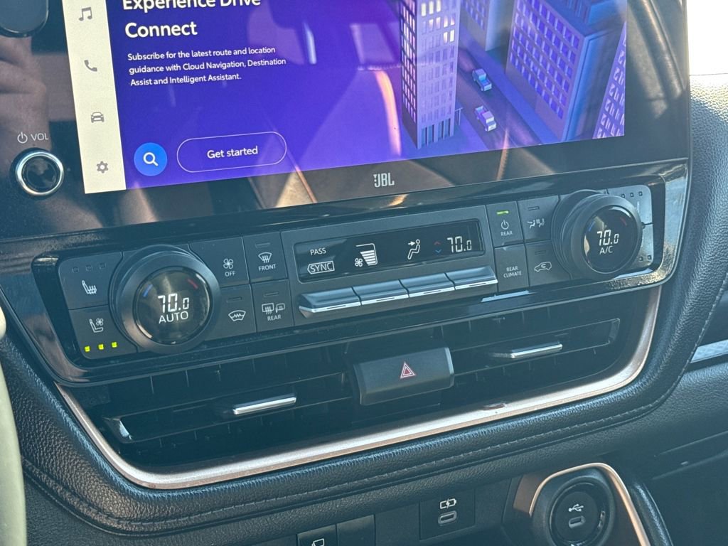 Used 2024 Toyota Grand Highlander AWD Hybrid image 25