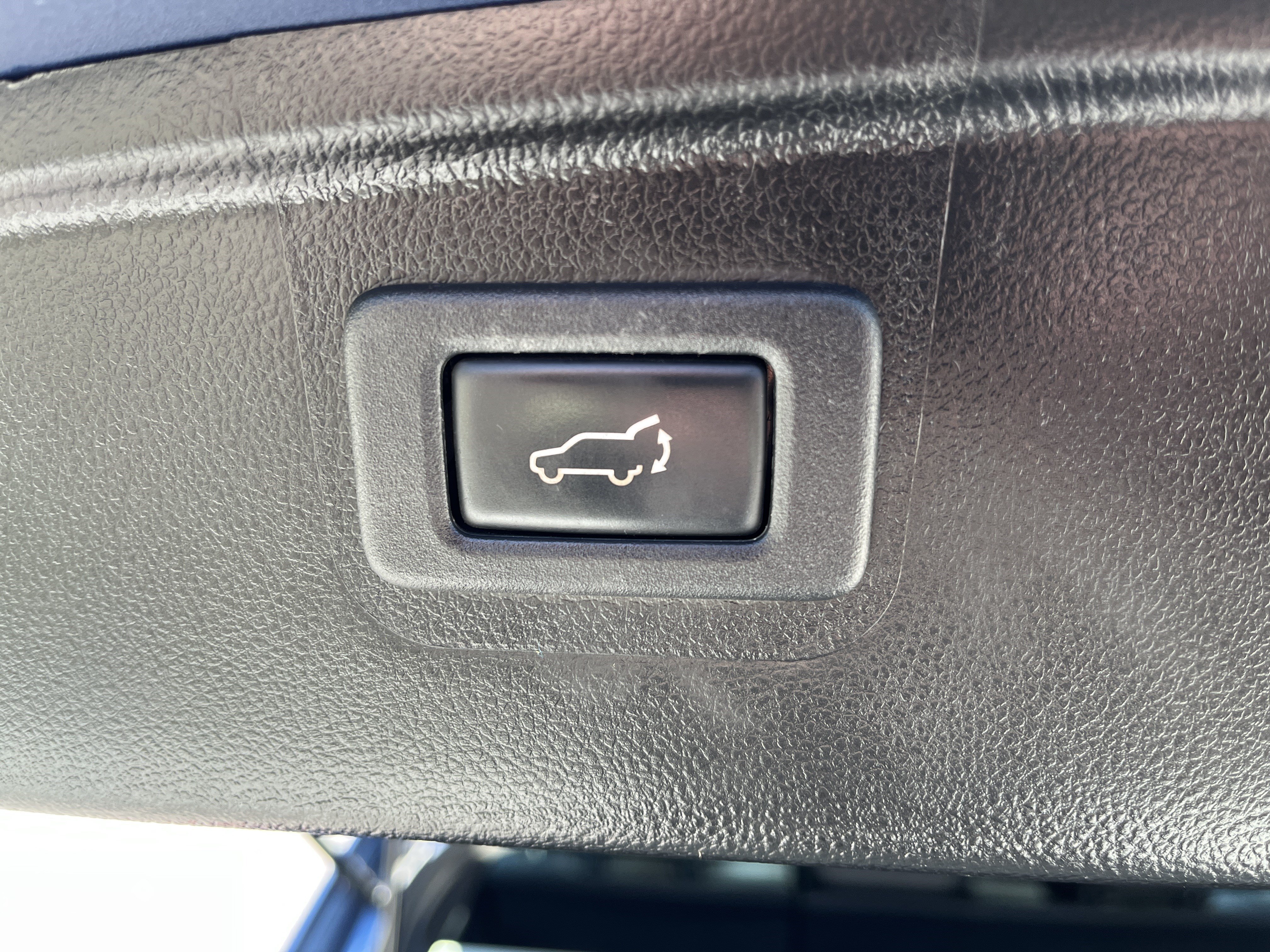 Used 2019 Subaru Outback 2.5i Limited AWD/4WD image 37