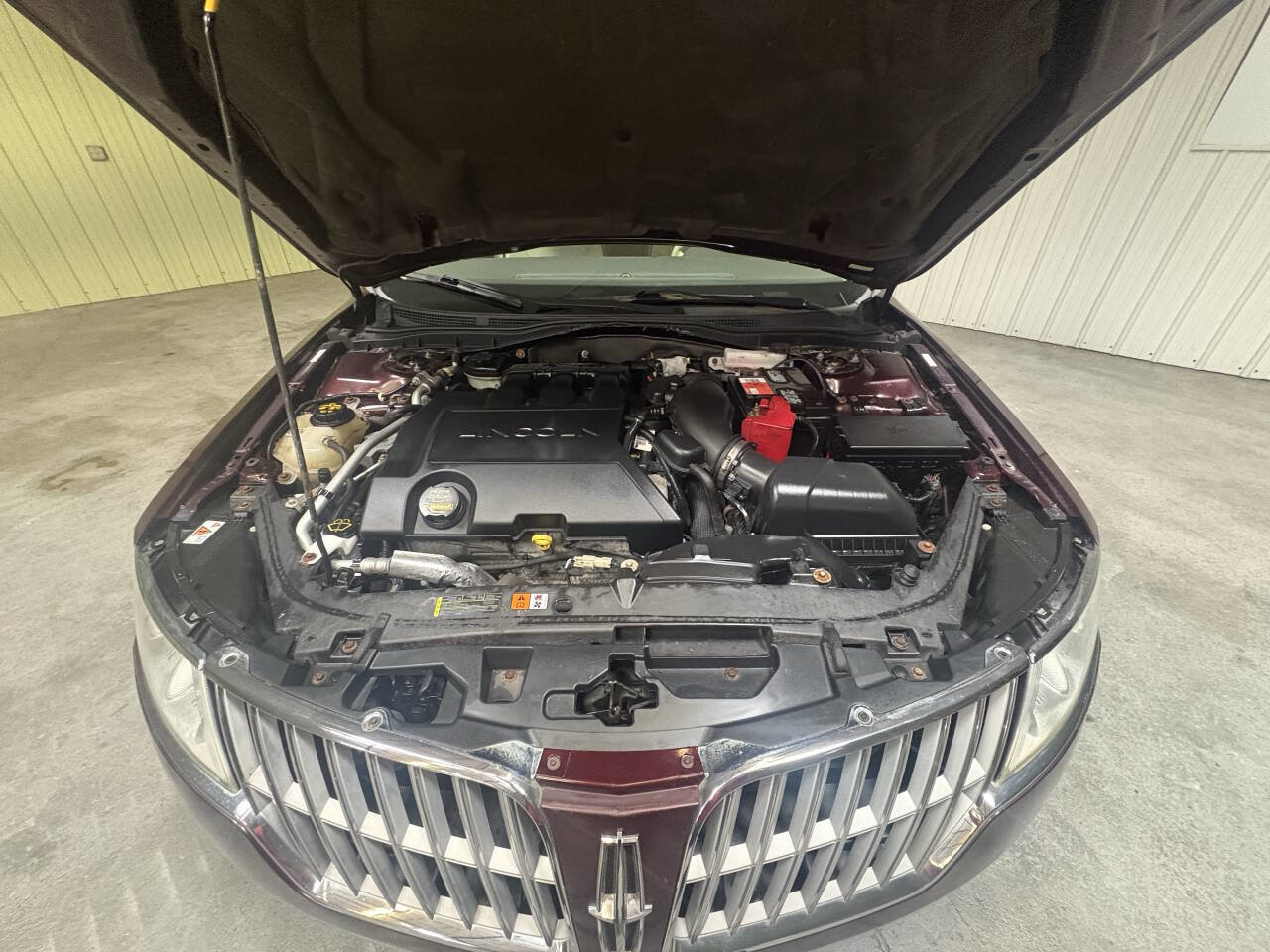 Used 2011 Lincoln MKZ w/ 102A Rapid Spec Order Code FWD image 23