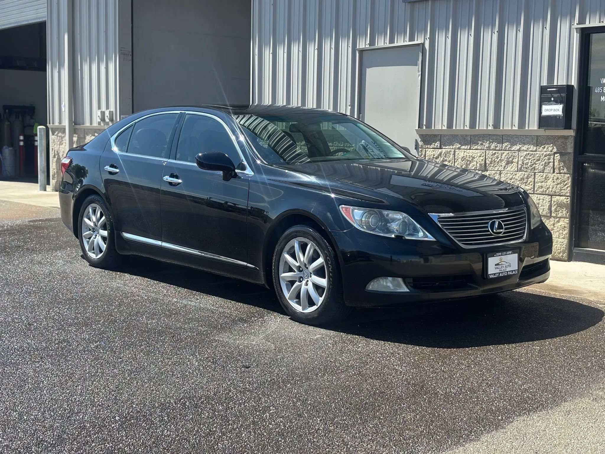 Used 2007 Lexus LS 460 RWD image 1