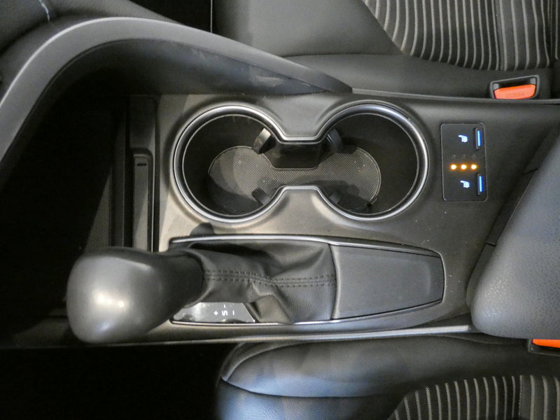 Used 2024 Toyota Camry SE image 14