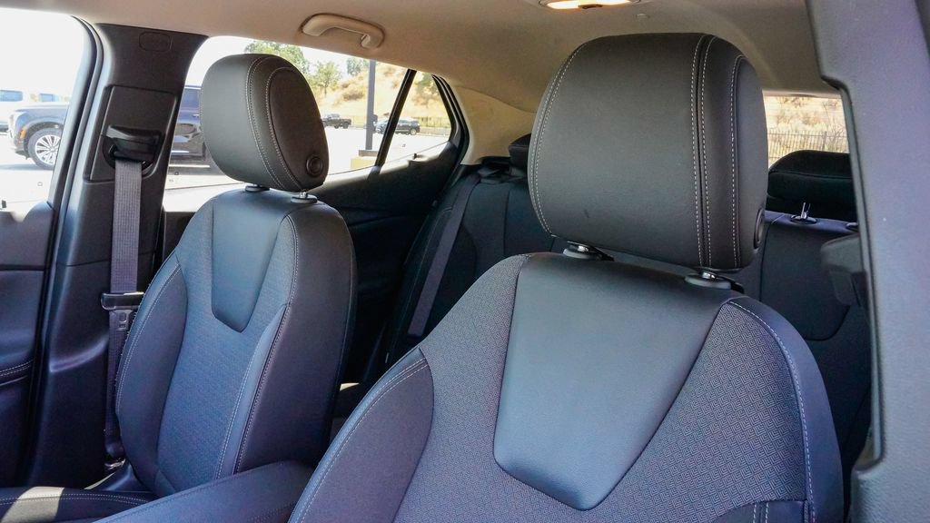 Used 2023 Buick Encore GX Select w/ Sport Touring Package FWD image 16