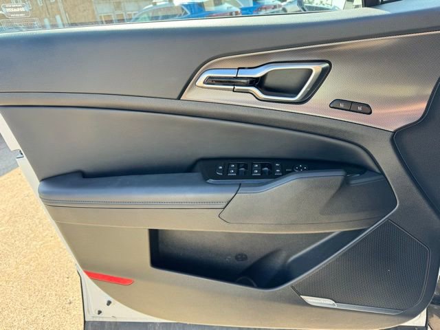 Used 2024 Kia Sportage SX Prestige image 24