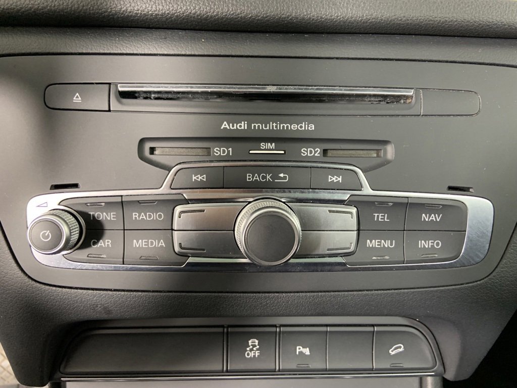 Used 2017 Audi Q3 2.0T Prestige w/ Prestige Package image 14