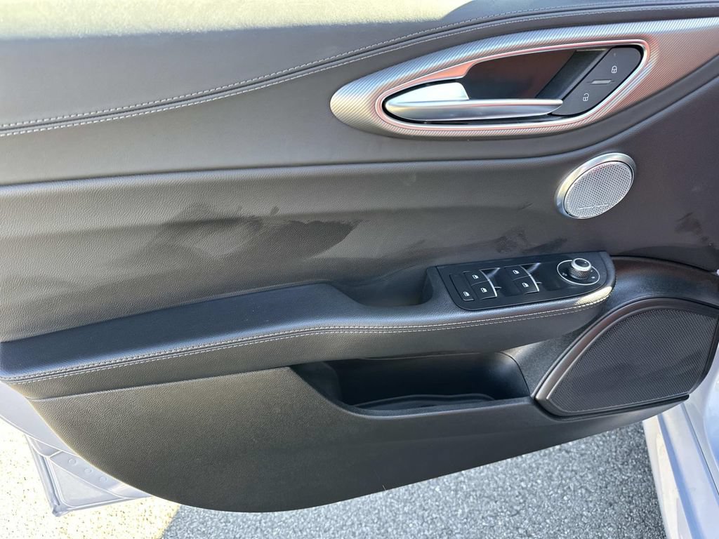 New 2026 Alfa Romeo Giulia AWD image 15