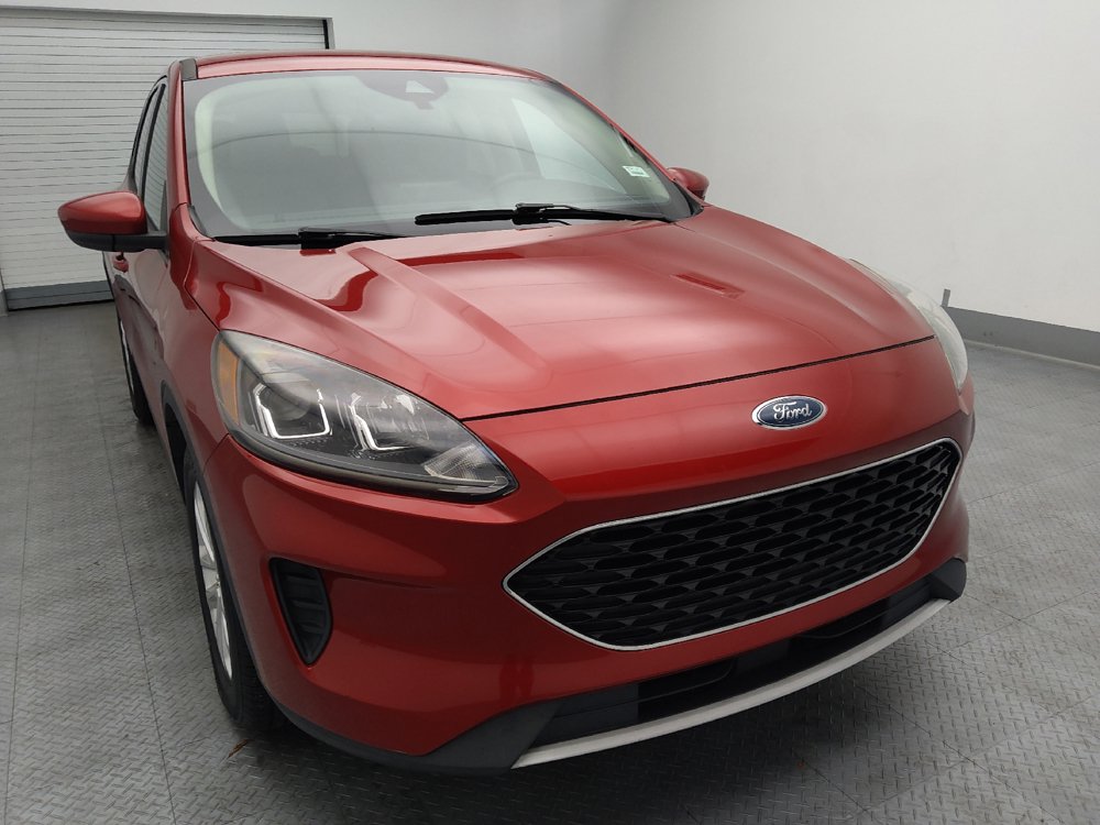 Used 2020 Ford Escape SE FWD image 14
