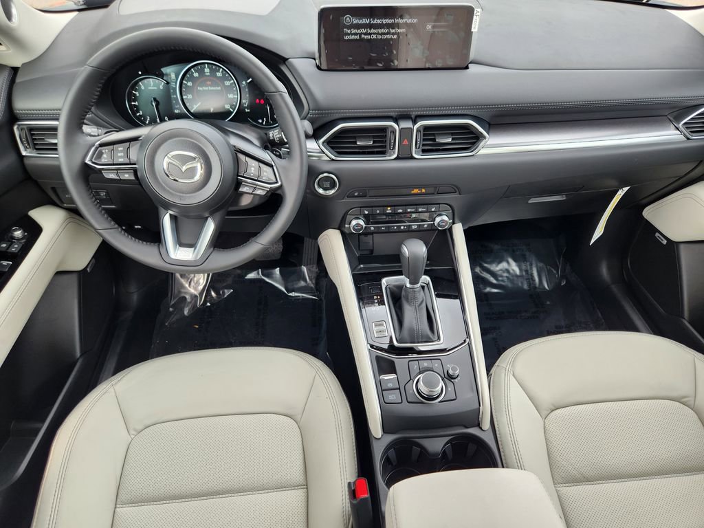 New 2025 MAZDA CX-5 AWD 2.5 S w/ Premium Plus Pkg image 3