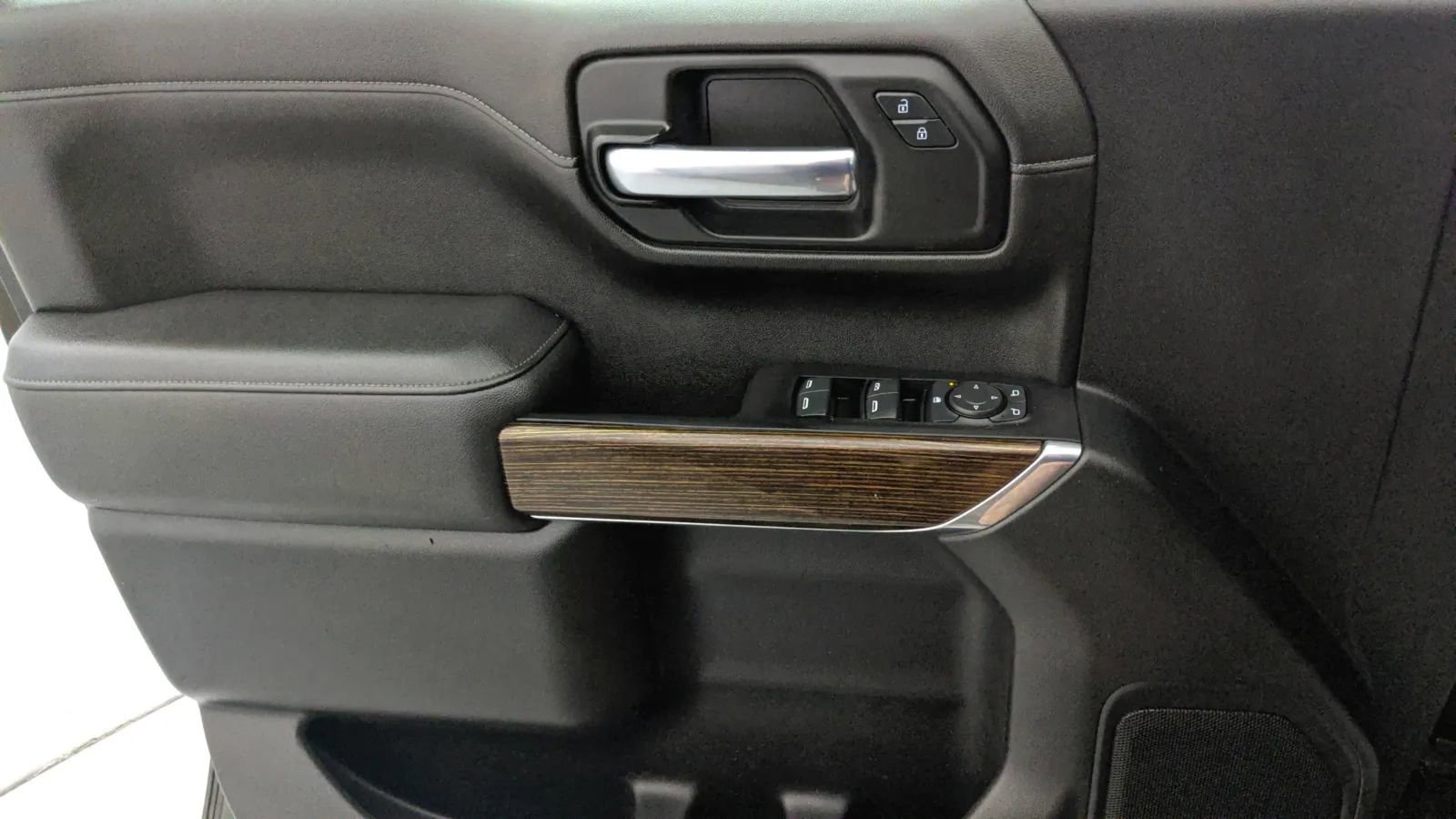 Used 2020 GMC Sierra 1500 SLE w/ SLE Convenience Package image 25