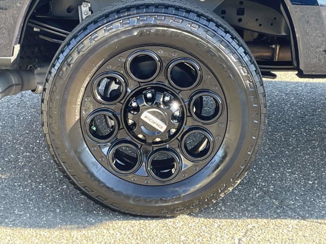 Certified 2024 Ford F250 XLT w/ Black Appearance Package AWD/4WD image 7