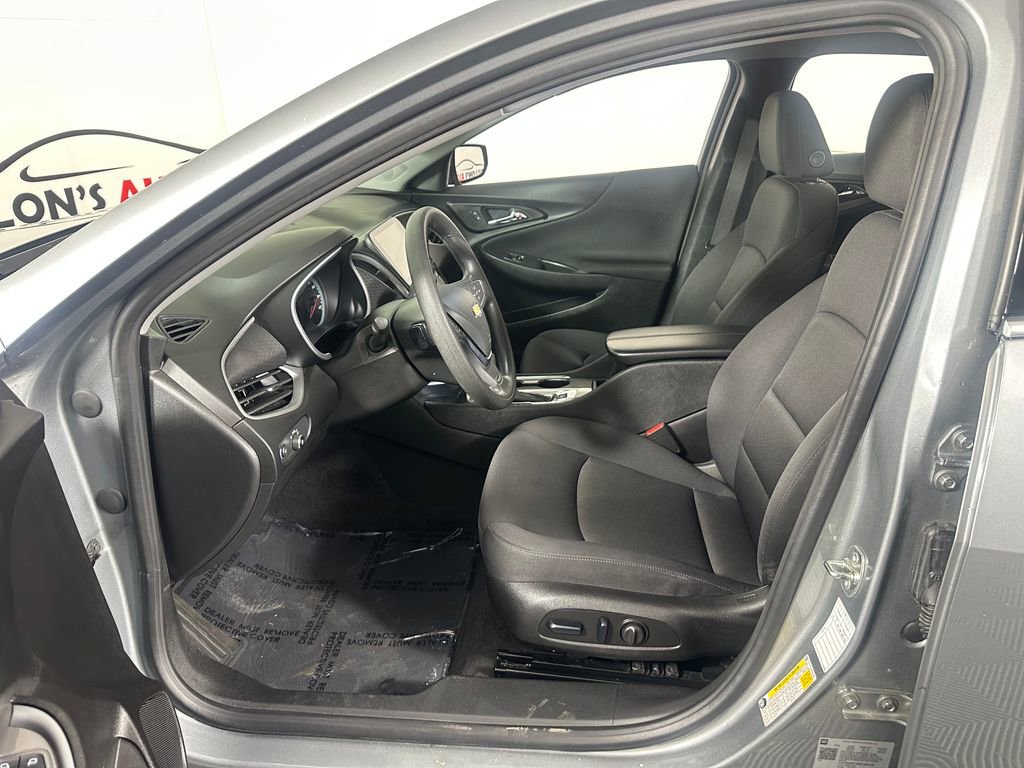 Used 2024 Chevrolet Malibu LT FWD image 14