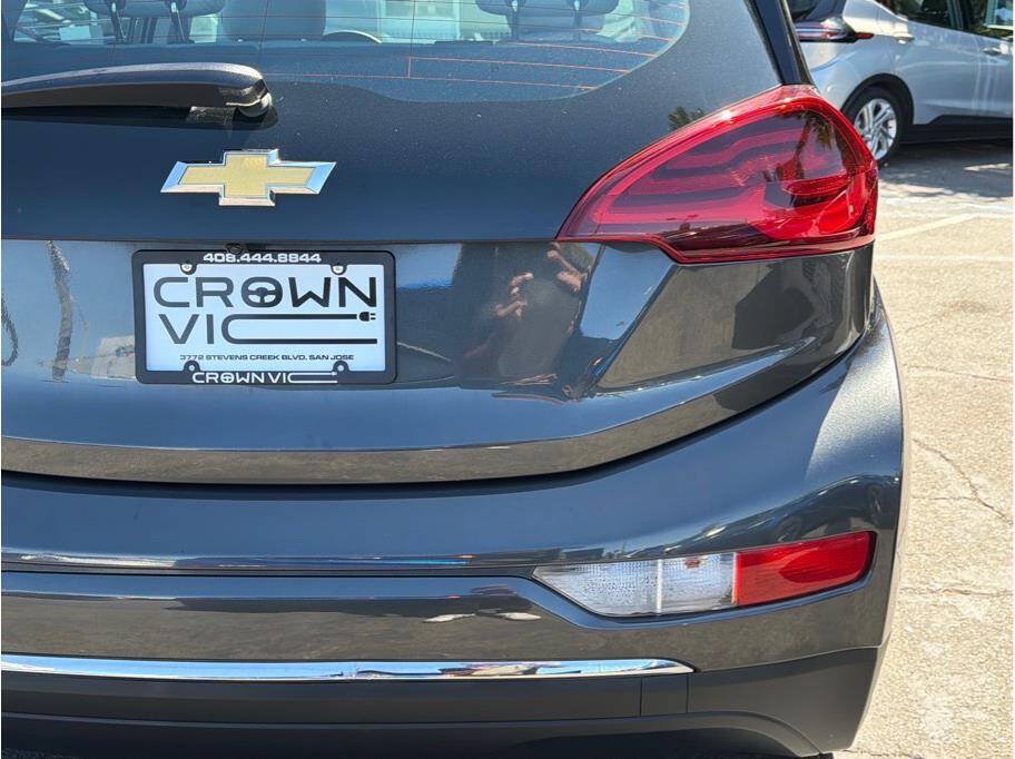 Used 2017 Chevrolet Bolt LT FWD image 23
