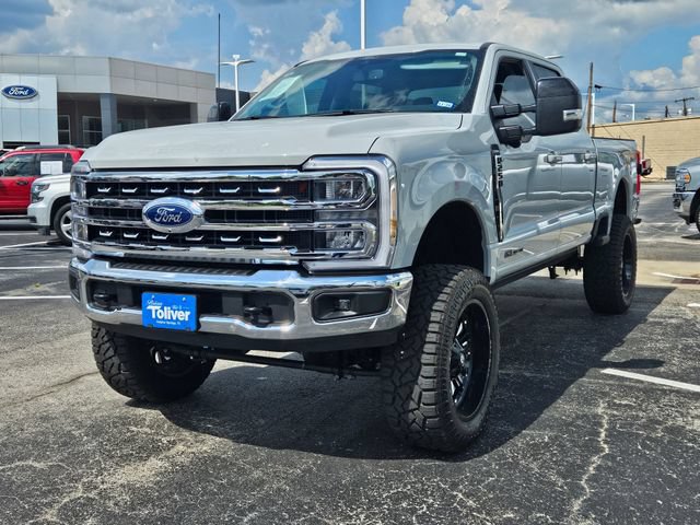 Used 2026 Ford F250 Lariat w/ FX4 Off-Road Package AWD/4WD image 2