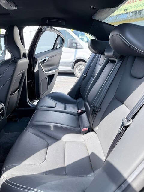 Used 2016 Volvo S60 T5 Premier FWD image 11