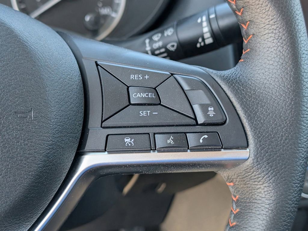 New 2025 Nissan Versa SR w/ Trunk Package image 22