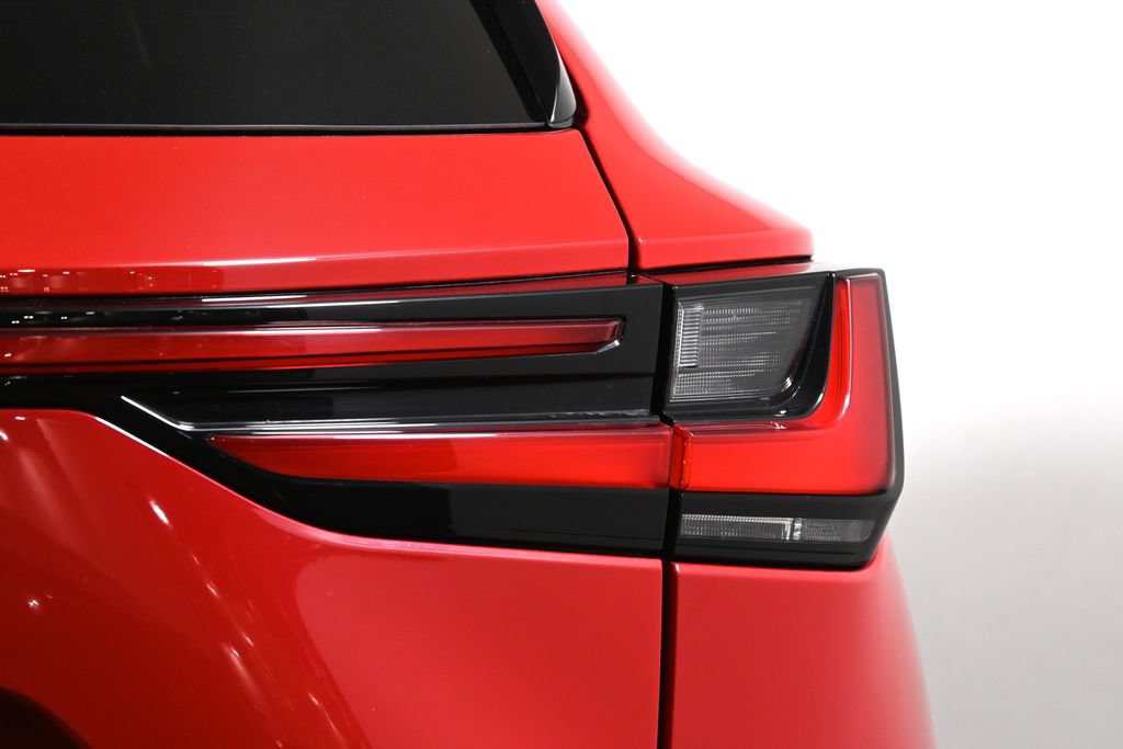 Used 2023 Lexus NX 350 AWD image 13