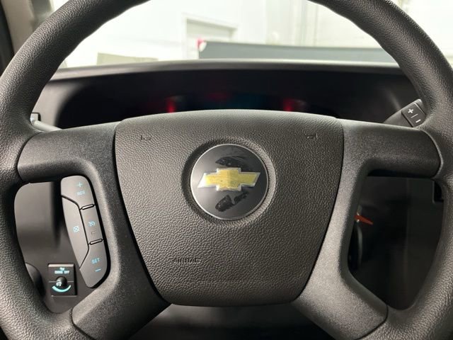 New 2025 Chevrolet Express 3500 Work Van w/ Power Convenience Package image 25