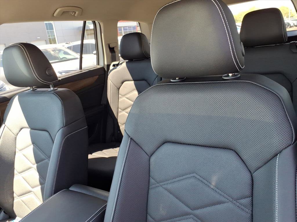 New 2026 Volkswagen Atlas SE image 12