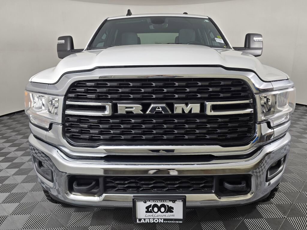 Used 2024 RAM 3500 Big Horn image 9