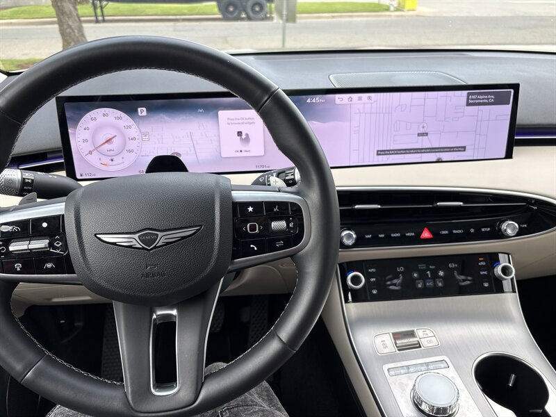 Used 2026 Genesis GV70 2.5T Select AWD/4WD image 41