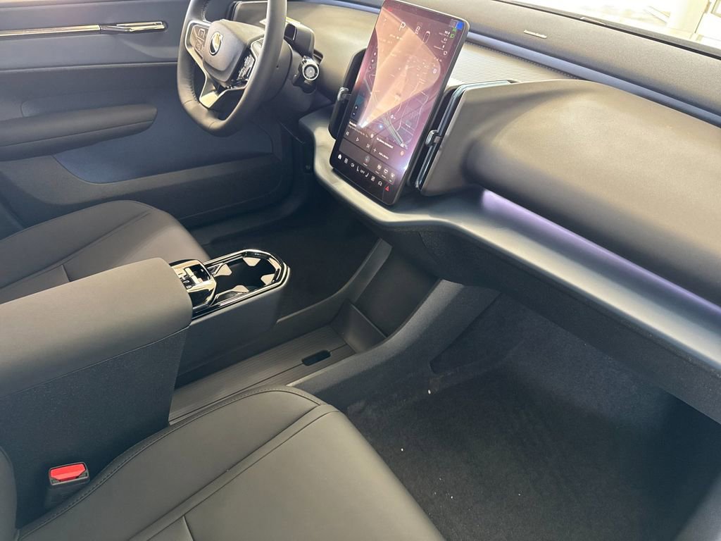 New 2026 Volvo EX30 Ultra w/ Climate Package image 15