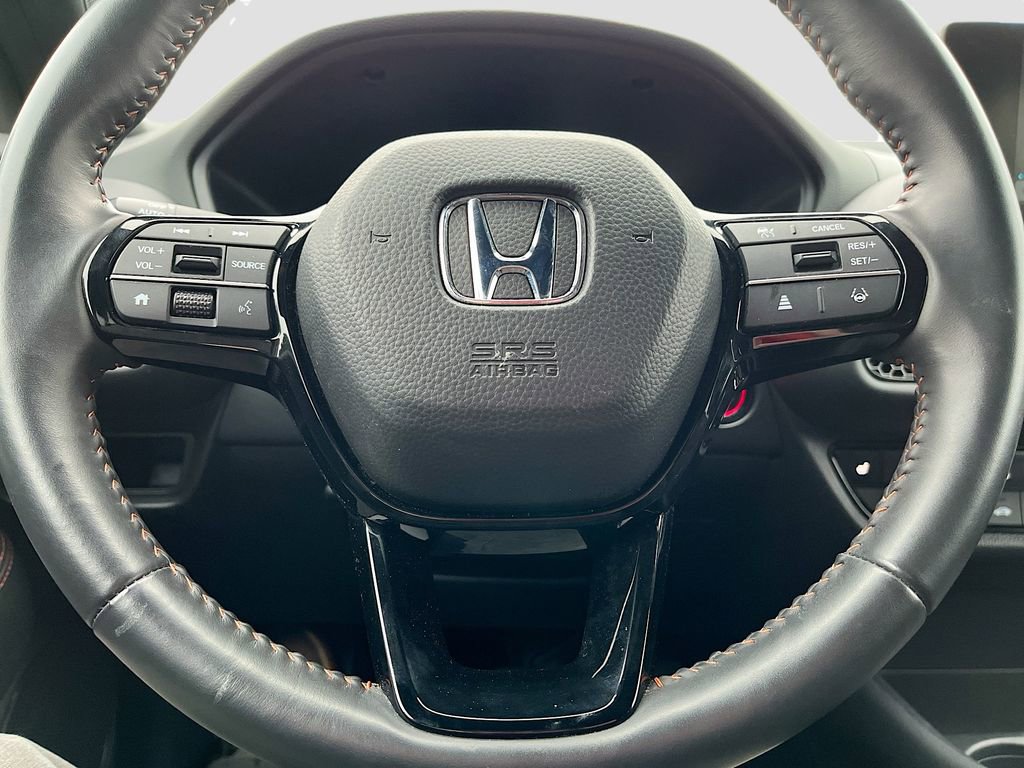 Used 2025 Honda HR-V Sport image 11