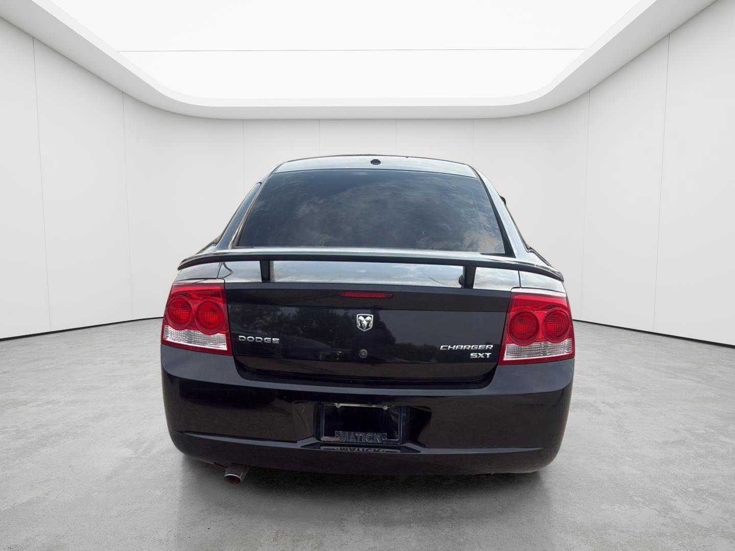 Used 2010 Dodge Charger SXT RWD image 5