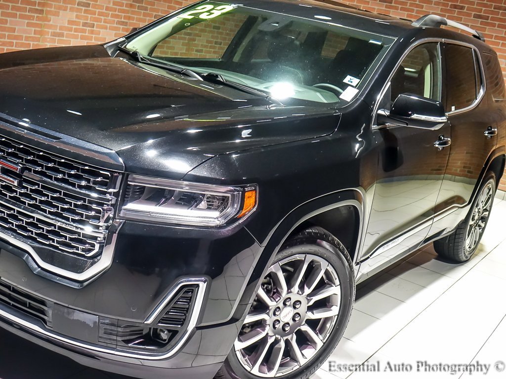 Certified 2023 GMC Acadia Denali w/ Denali Ultimate Package image 6